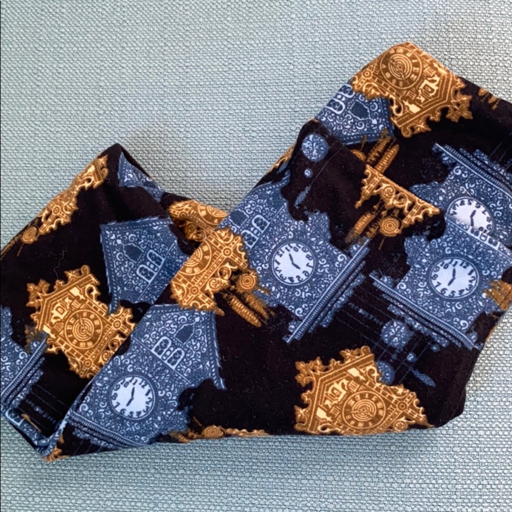 Lularoe Kid S/M Legging (Buy 3 Get 1 Free)